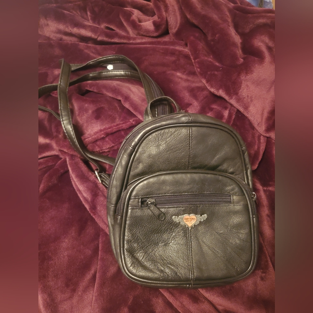 Leather bag
